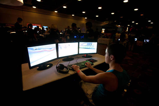 Обо всем - Фотоотчет с QuakeCon 2011